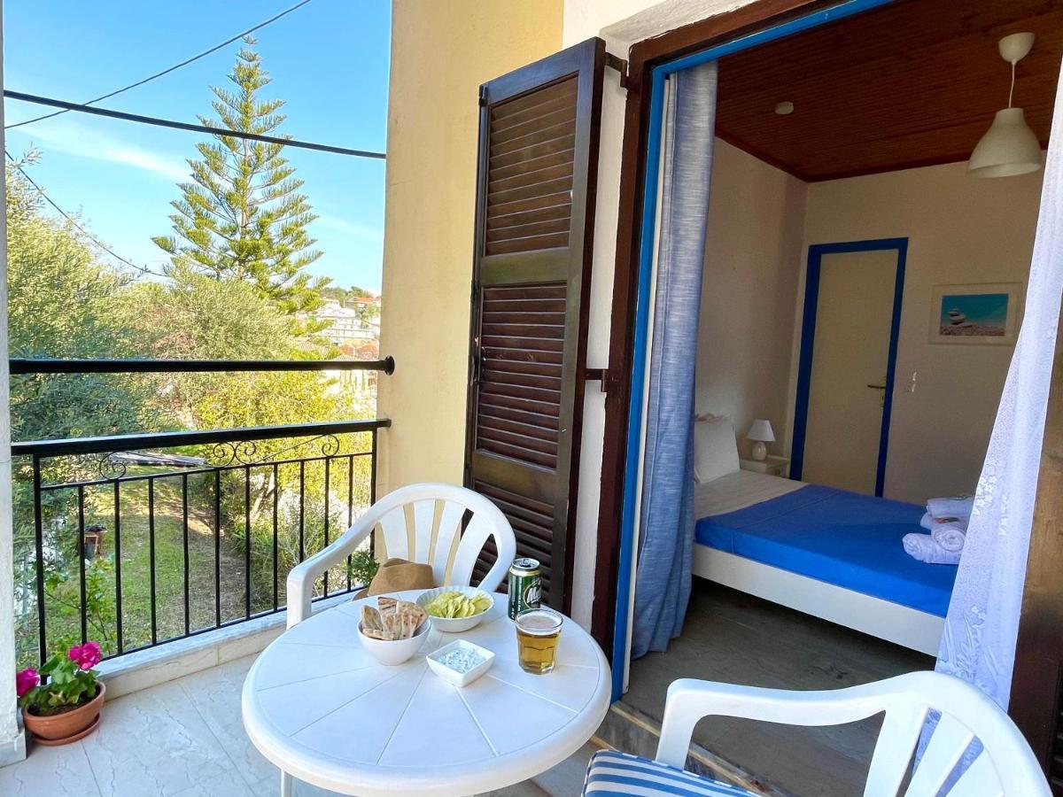 Sunflower Apartments & Studios Kassiopi Bagian luar foto