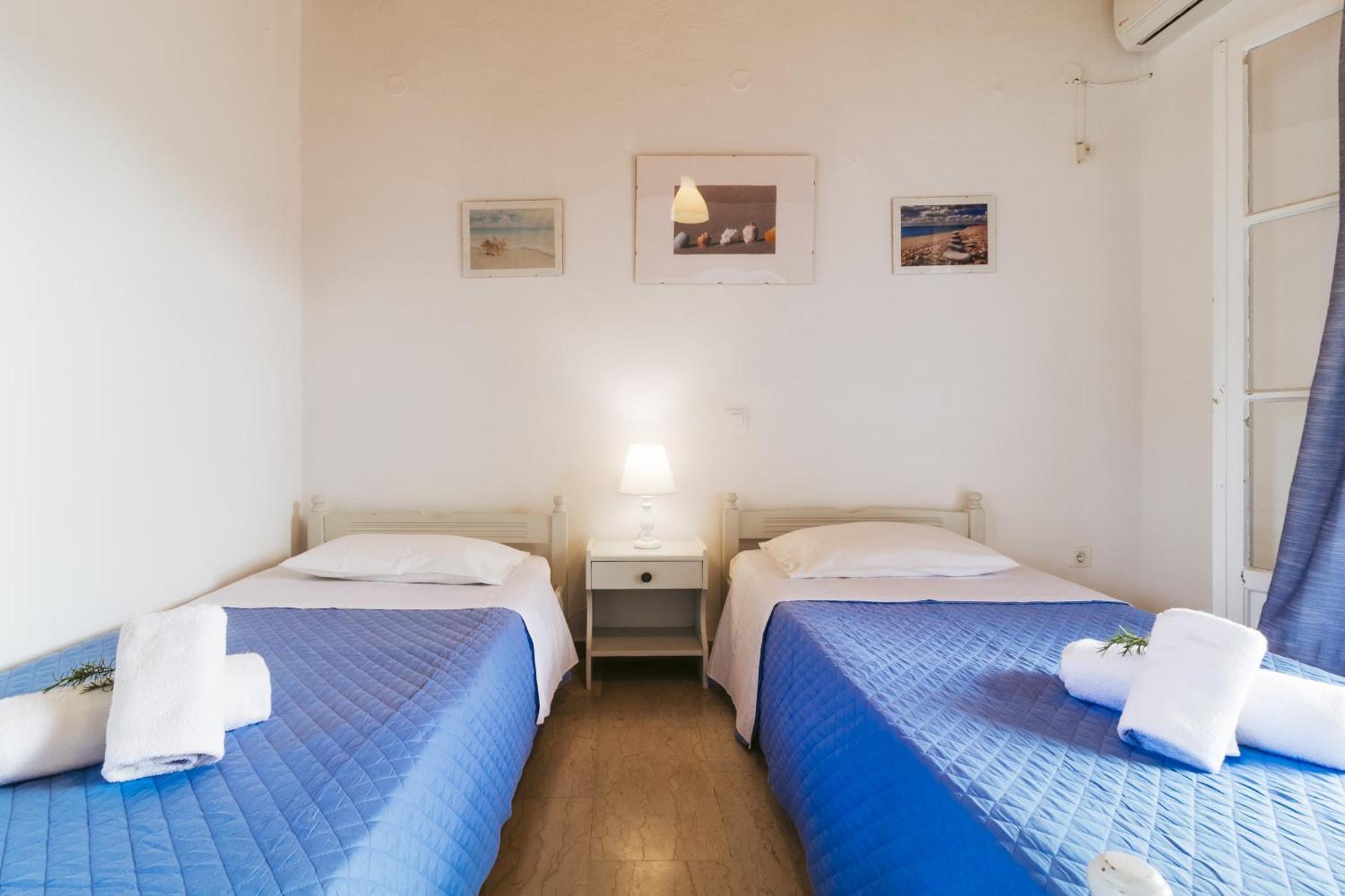 Sunflower Apartments & Studios Kassiopi Bagian luar foto