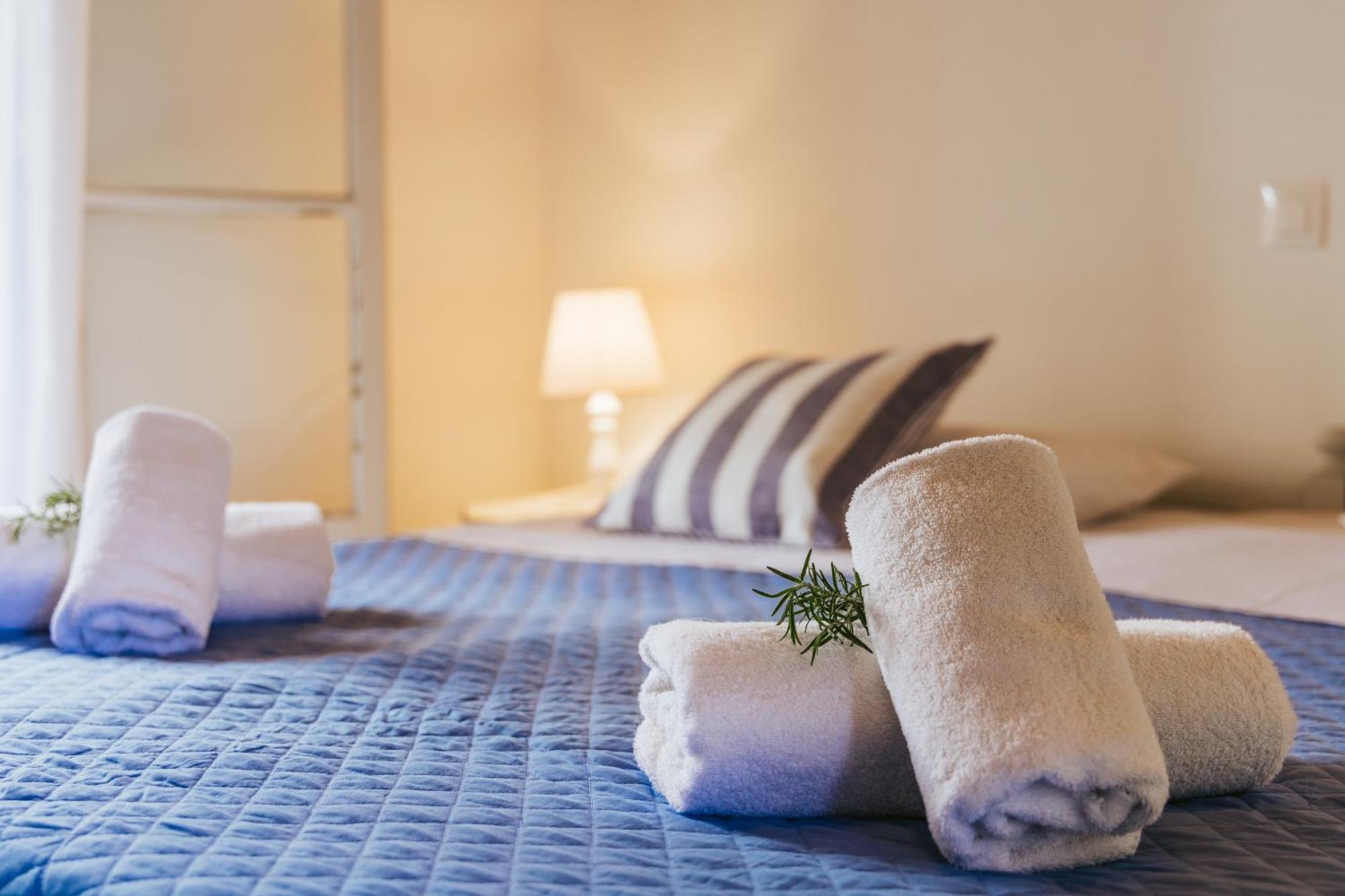 Sunflower Apartments & Studios Kassiopi Ruang foto